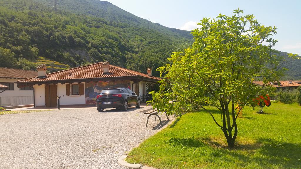 Agriturismo Trefrutti Arco Ngoại thất bức ảnh