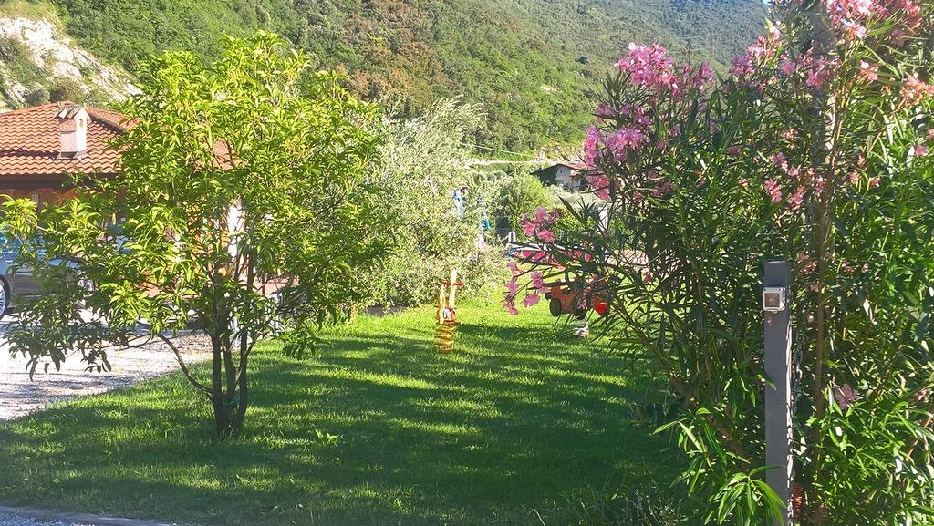 Agriturismo Trefrutti Arco Ngoại thất bức ảnh